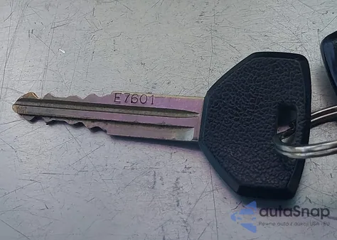 1991 Mitsubishi Eclipse из США, поврежденный, VIN 4A3CS34T2ME000259